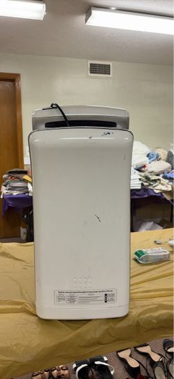 Hand Dryer