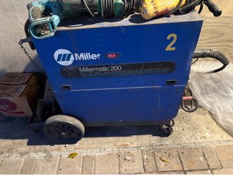Miller máquina de soldar 200
