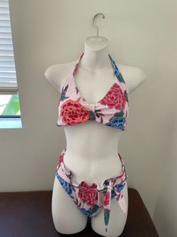Bathing suit