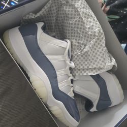 Jordan 11's