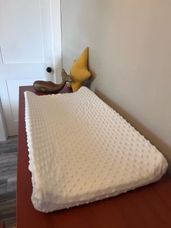 Changing Table Contoured Pad with Covers