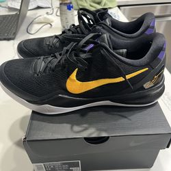 Kobe 8 Protro “Lakers Away” Black Size 11.5 🐍