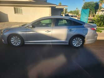 2017 Hyundai Sonata Hybrid
