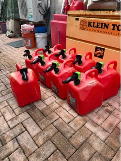 Gas cans