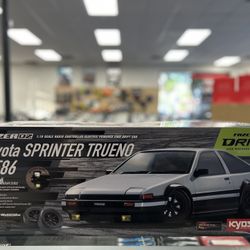 Kyosho Toyota Sprinter Trueno AE86 