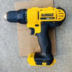 Dewalt 20V MAX Cordless 1/2 in. Drill/Driver (TOOL ONLY/SOLO LA HERRAMIENTA)