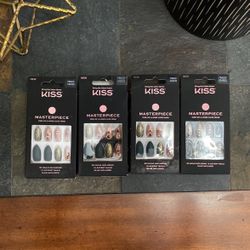 5 Sets Of KISS Nails