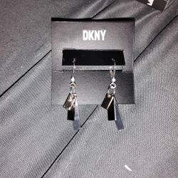 DKNY