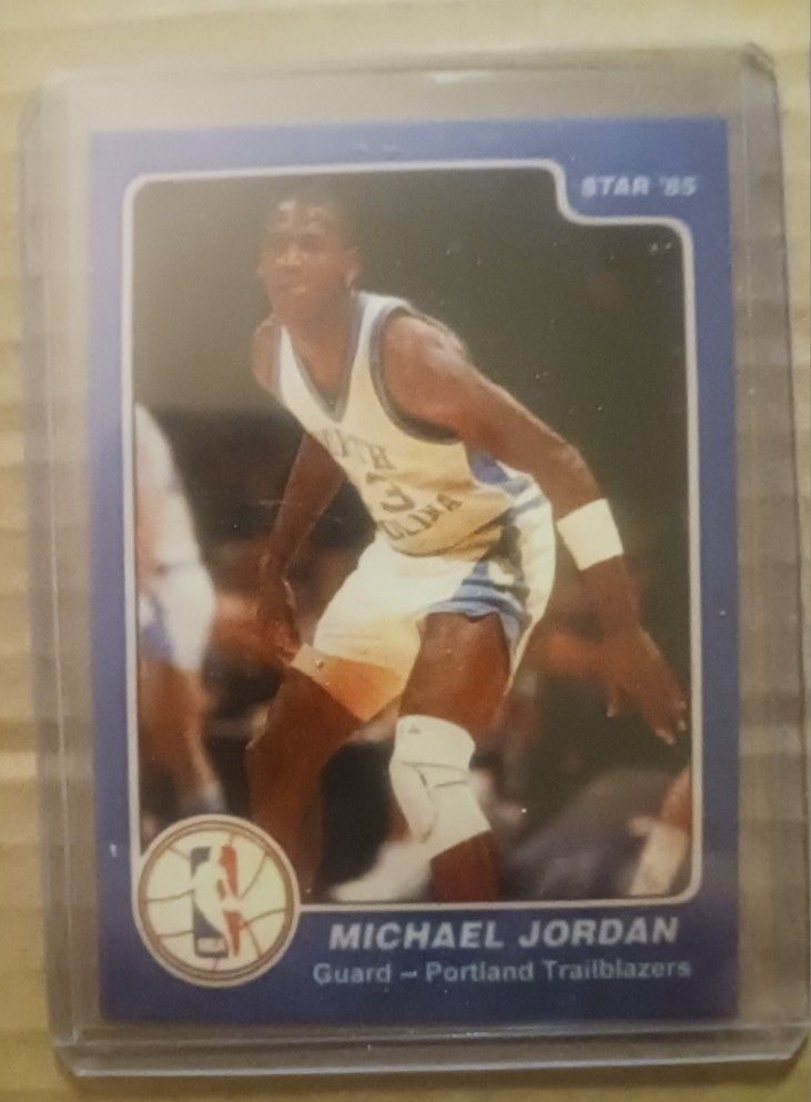 Really Nice RARE Michael Jordan ERROR Blue Card