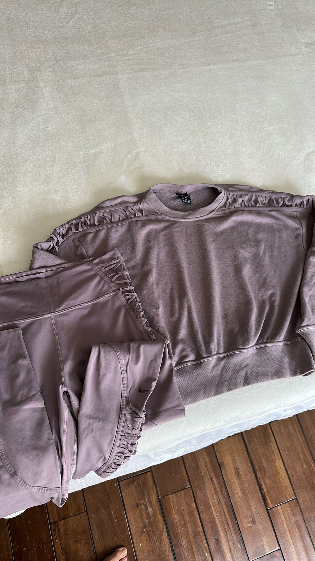 Women’s Nike Sweatsuit Pair Rose Color