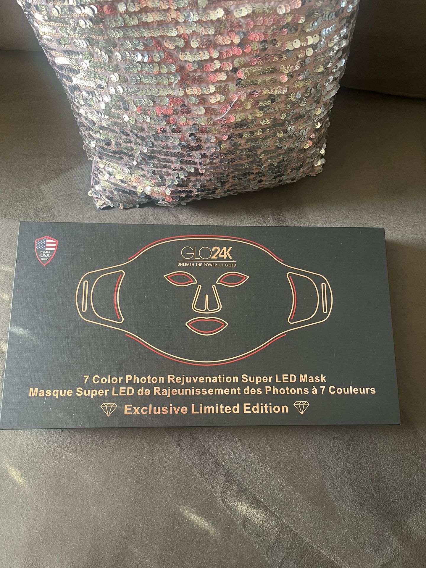 Glo 24K SkinRejuvenationLED Mask