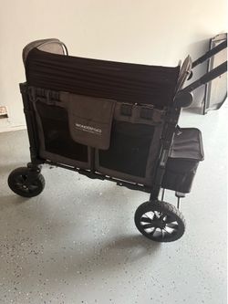 WonderFold X2 Double Stroller Wagon – Excellent Condition