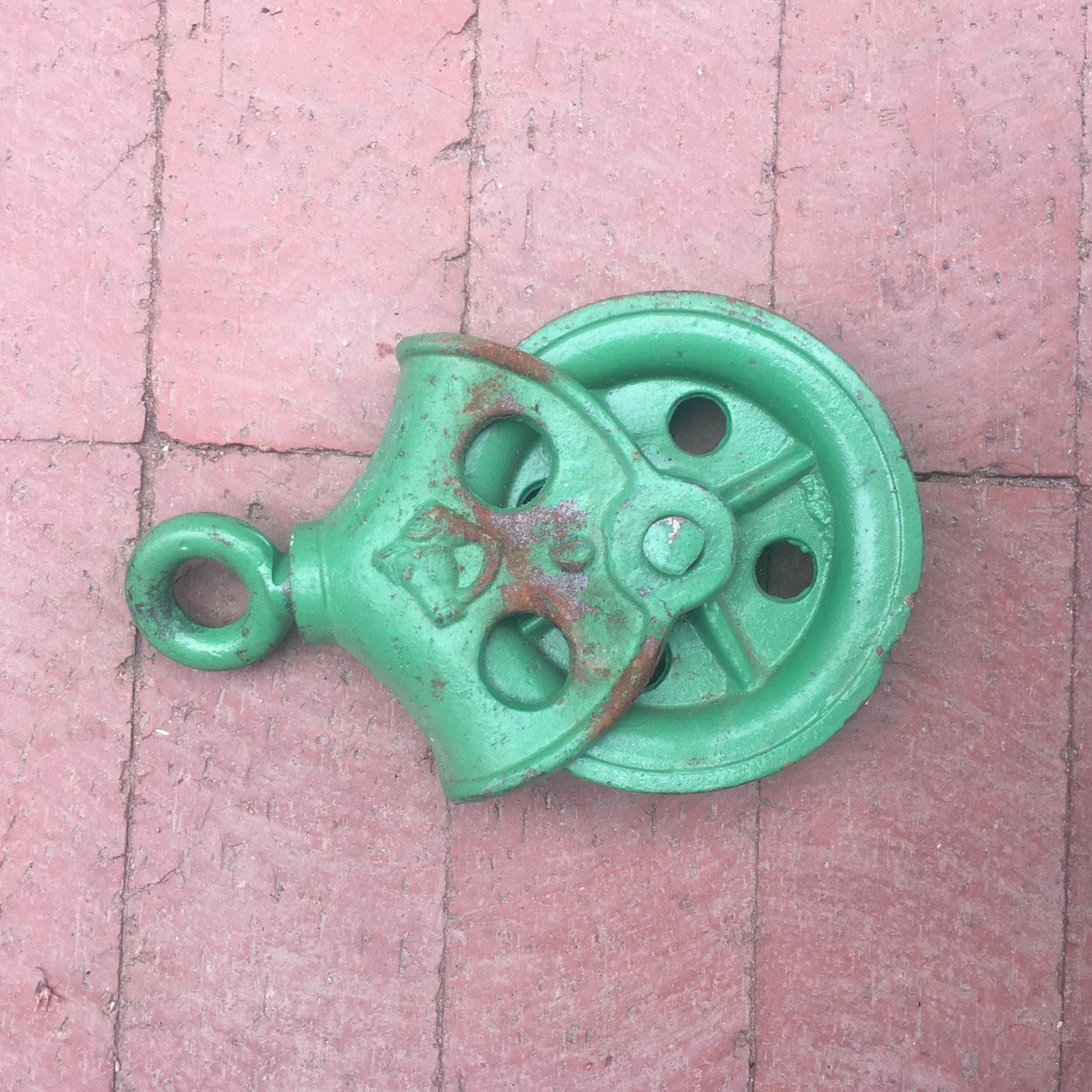 Poly for chain