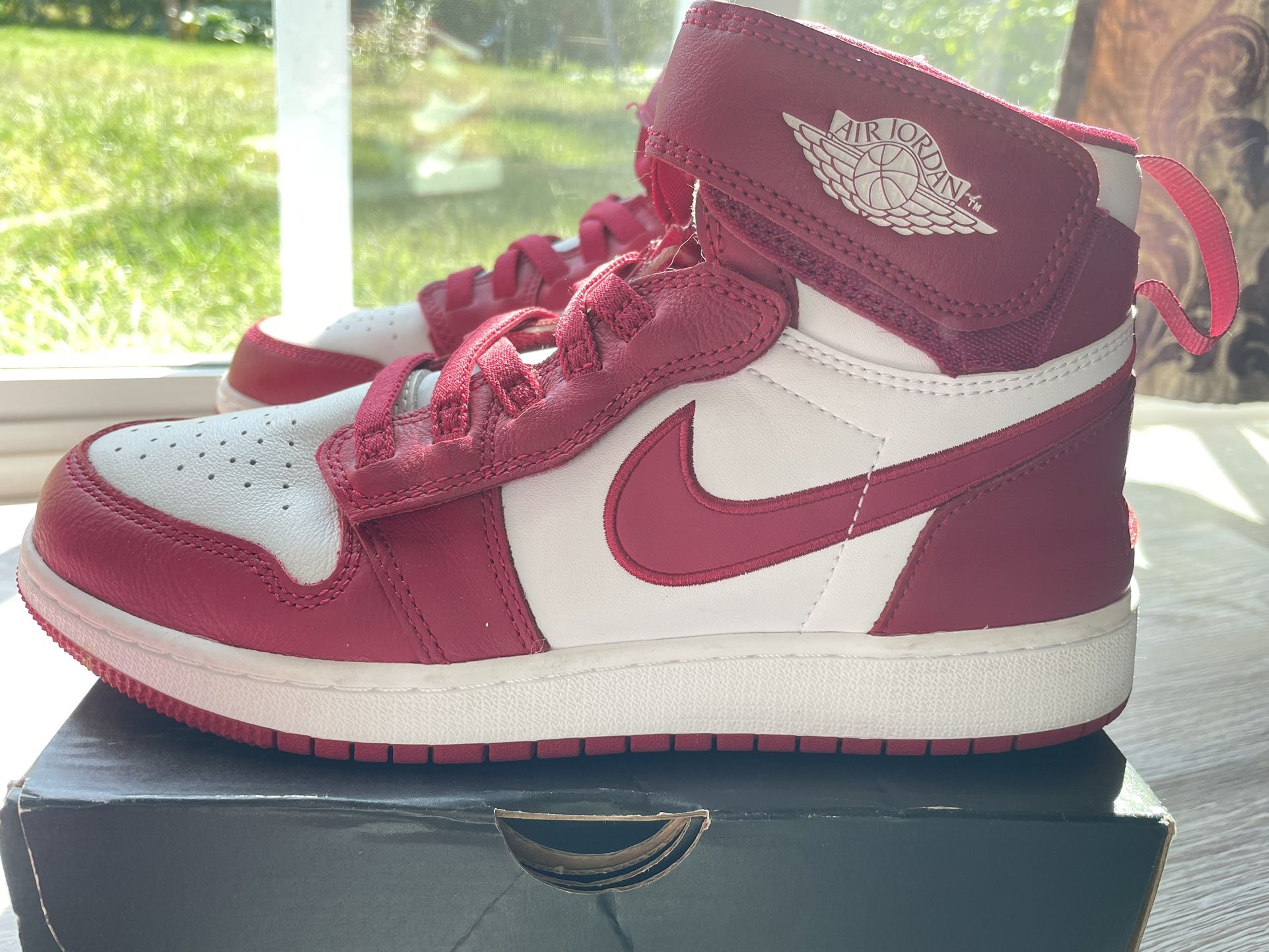 Air Jordan Boys Sneakers