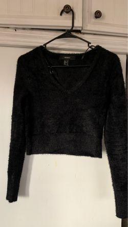 Crop sweater