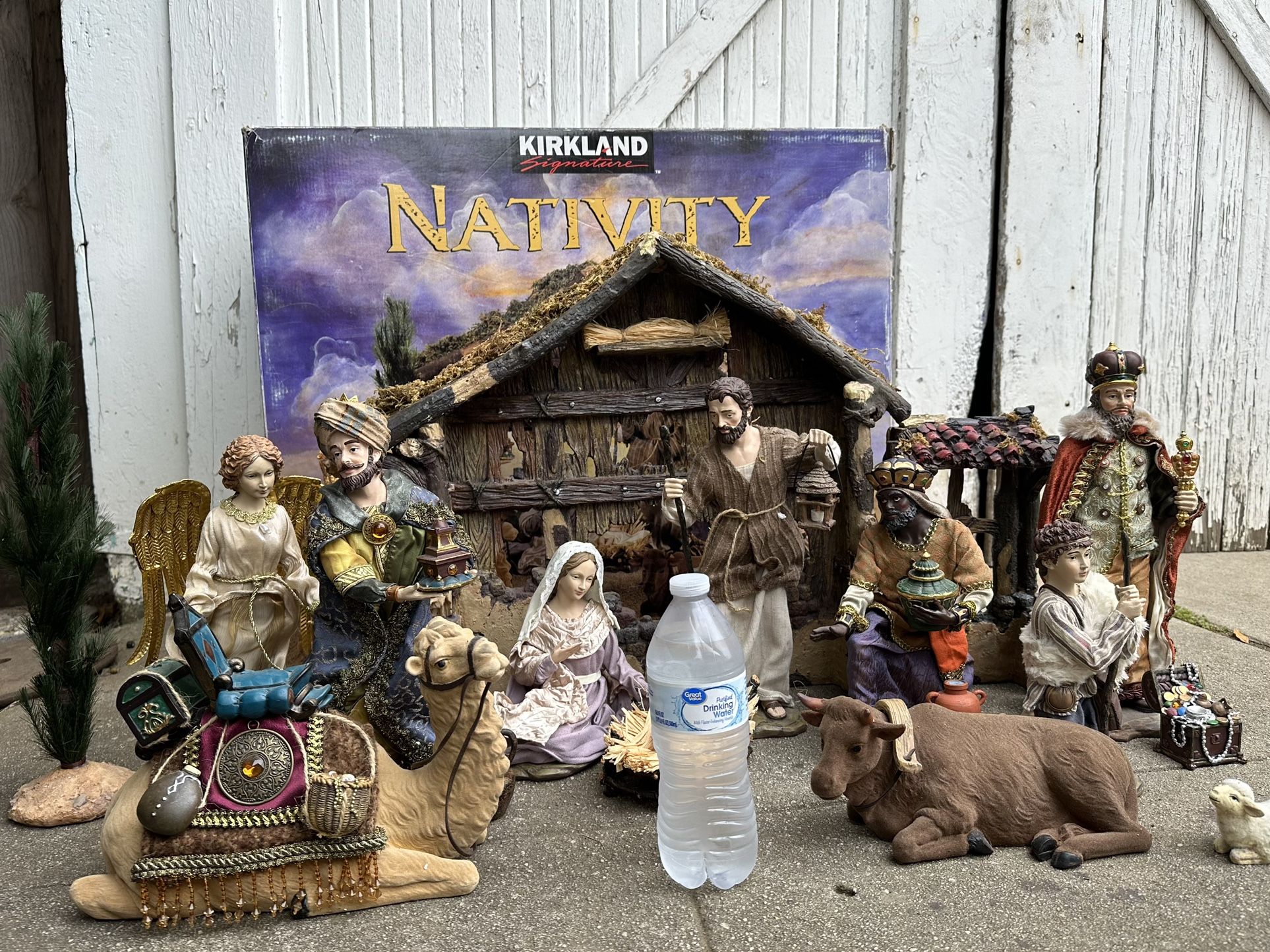 Kirkland Signature Nativity Set - Large 18pc Hand Painted Kirkland Signature Nativity Set - Large 18pc Hand Painted