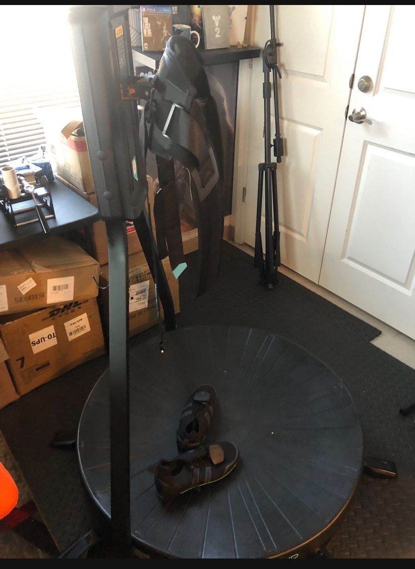 VR Treadmill