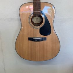 Yamaha Guitar