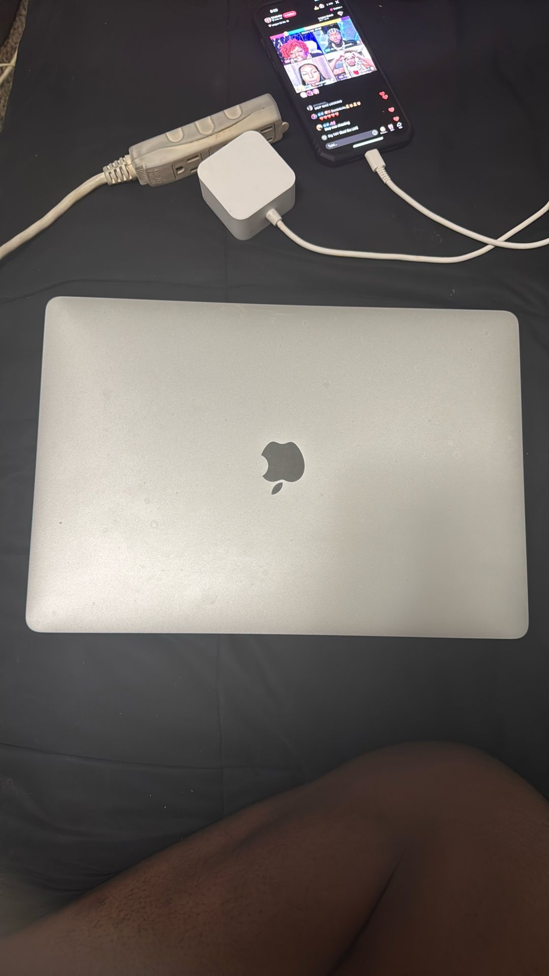 MacBook Pro 2019 With Touch Bar
