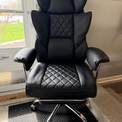 Brand New Black Vegan Leather Tall Back Big & Tall Executive Office Chair w/Slide Out Footrest