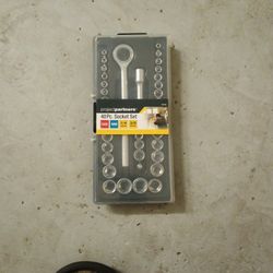 Brand New Wrench And Socket Set