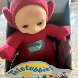 1998 PLAYSKOOL TELETUBBIES PO PLUSH DOLL 