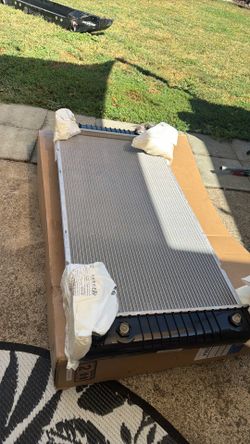 Radiator for Chevy express van