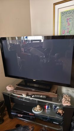 Elite 50” Flatscreen Television