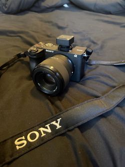 Sony A6700 with FE 1.8/50 MM lens