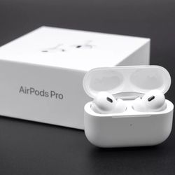 Apple AirPods Pro 2nd Generation MagSafe Wireless Charging Case, White