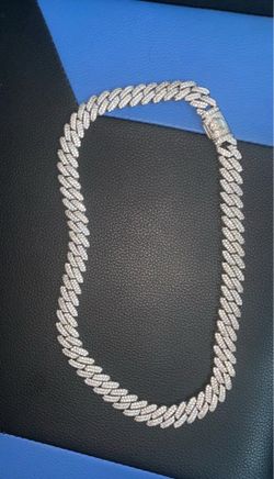 14in two tone Cuban necklace
