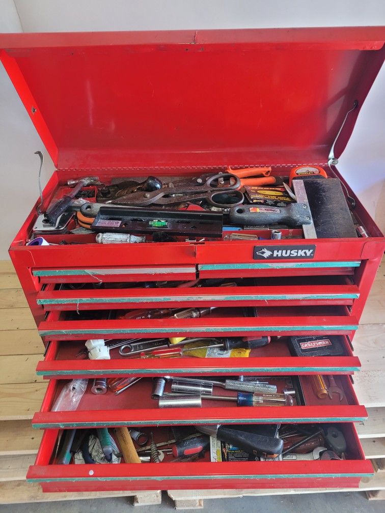 Husky 7-Drawer Toolbox Filled With Tools