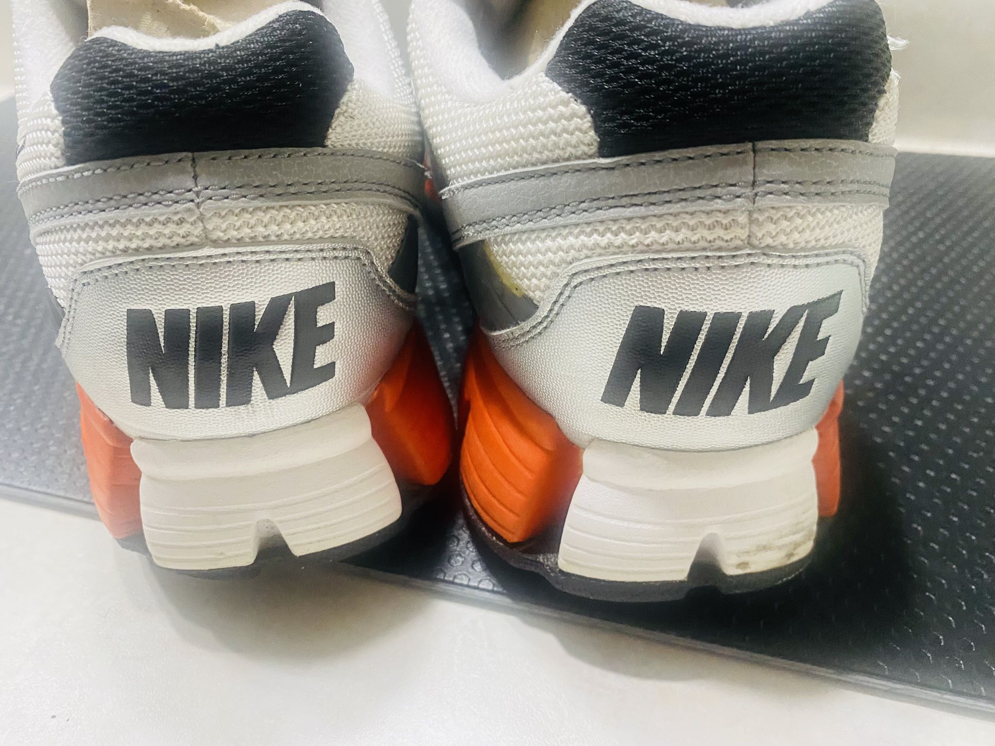 Men's Sporty Nike Dual Fusion Running Shoes/Sneakers- Size 12