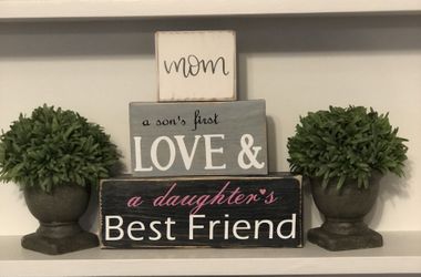 Mom and Dad Wood Sign Blocks