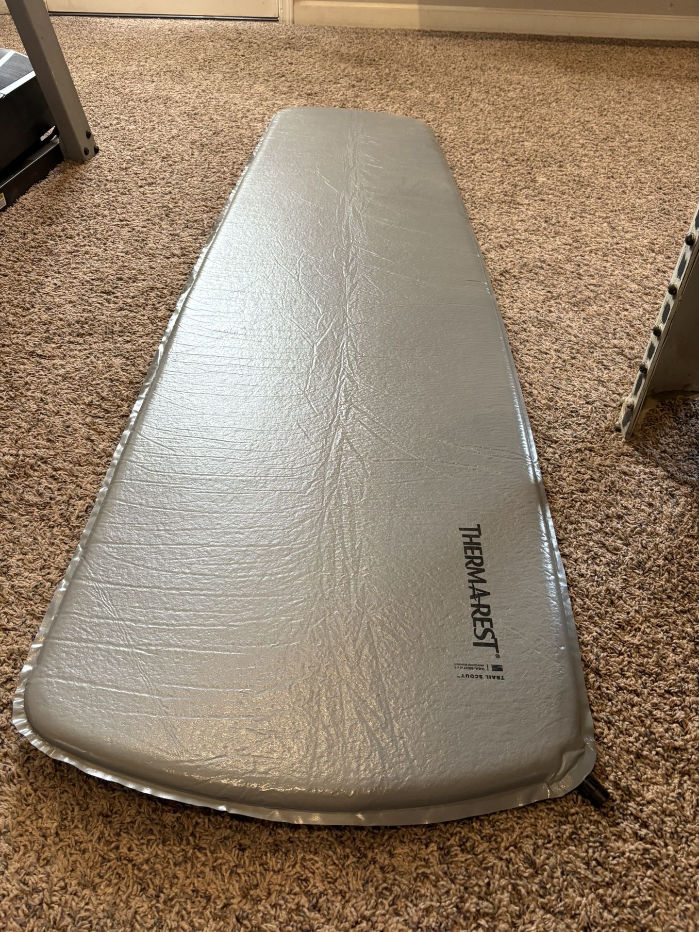 Thermarest Trail Scout Sleeping Pad Mat ~ Size Regular 72"x 20"