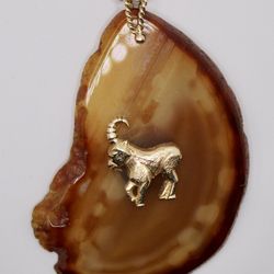 Vintage 14KT Yellow Gold Agate Ram Aries Pendant + 30” Sterling Silver Rope Style Necklace by Milor