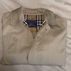 Burberry’s Vintage Zip Up Jacket 