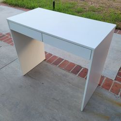 Small White 2 Drawer Home Office Bedroom Desk