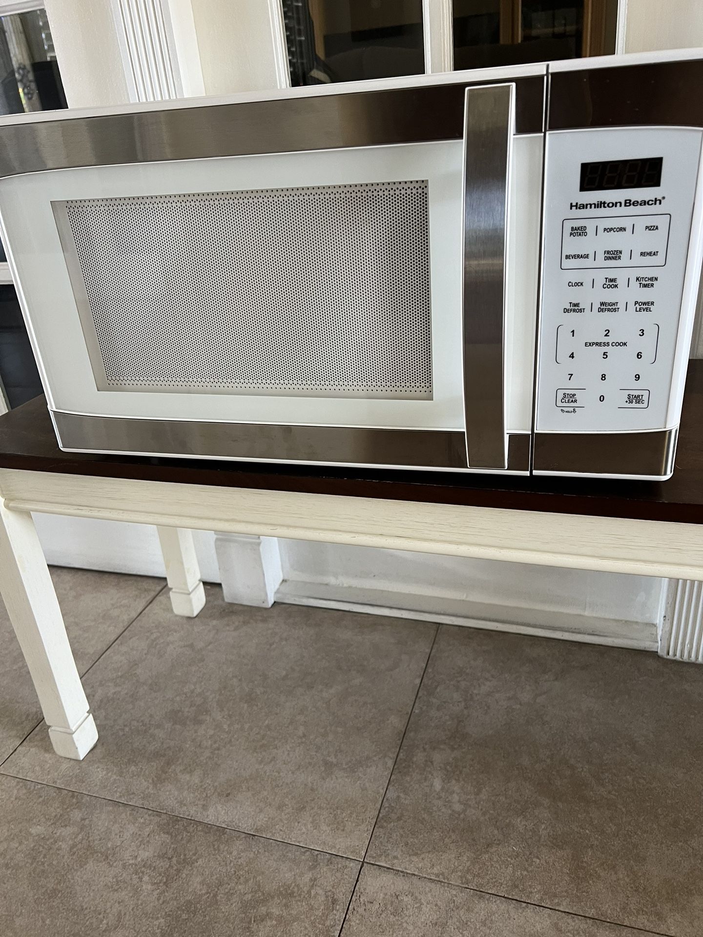 Hamilton Beach Microwave
