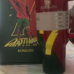 Stanley 40 Oz Cristiano Ronaldo 