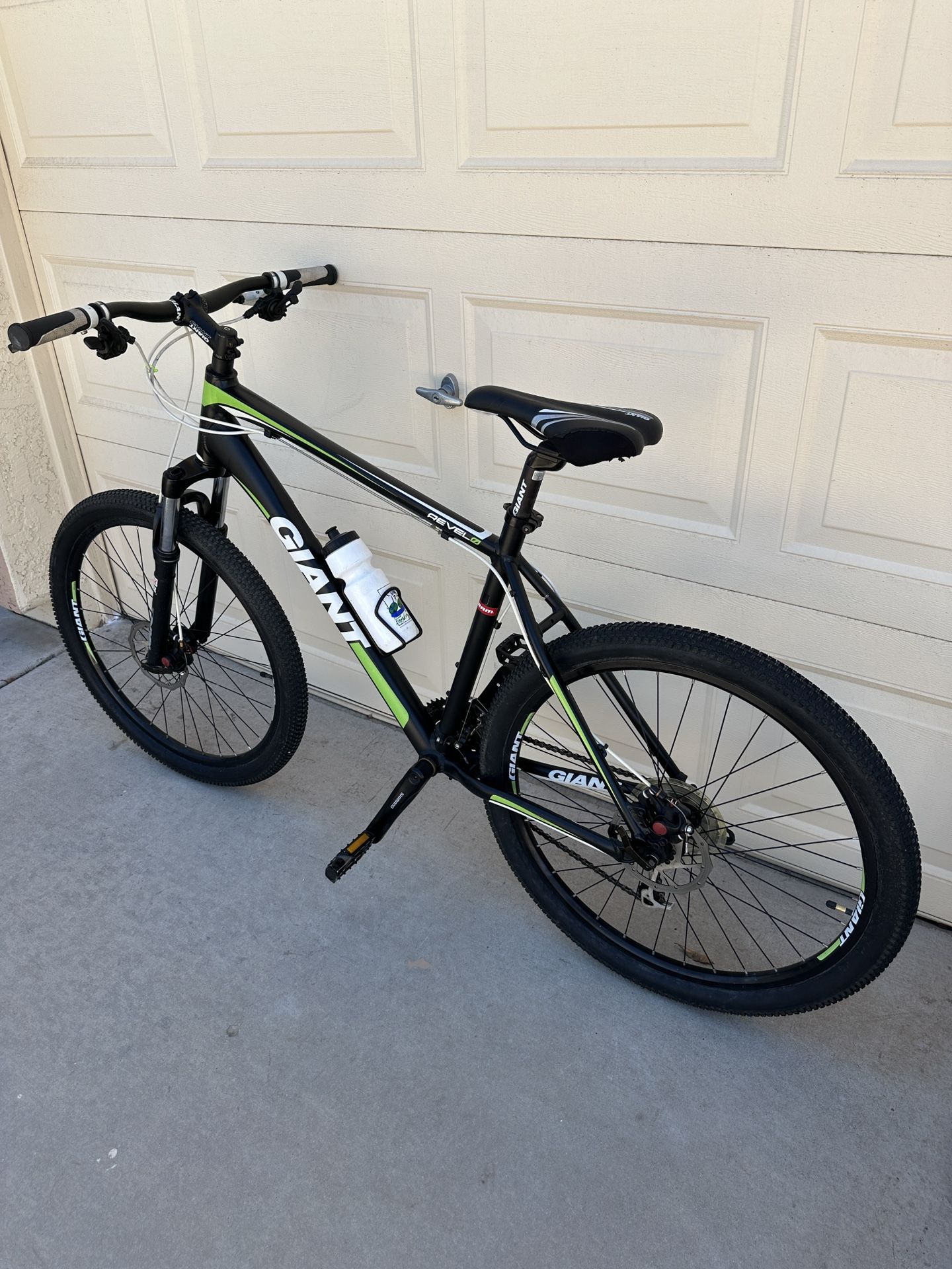 Giant Revel Mountain Bike