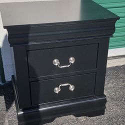 Black night stand