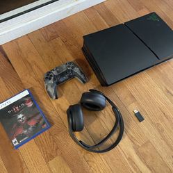 Ps5 With Controller And Headphones 