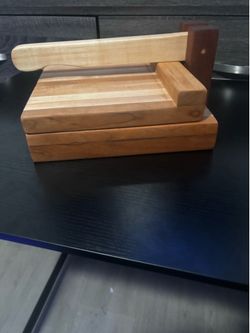 Wooden tortilla press