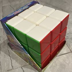 World’s Largest Magic Cube rubix Cube  