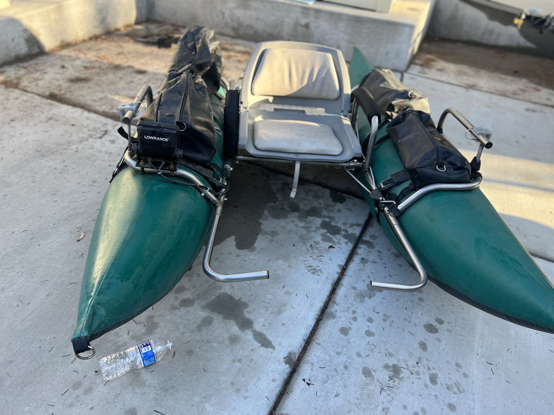 8ft Bucks Pontoon Boat