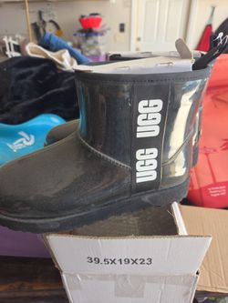 Womens UGG boots Sz 7