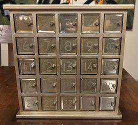 Countdown to Christmas Advent Calendar 