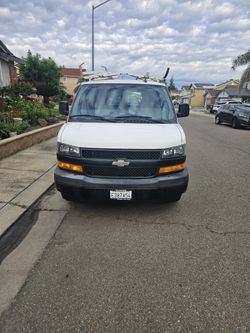 2018 Chevrolet Express 2500