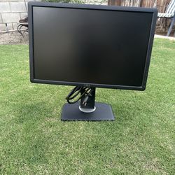 Dell 24” Computer Monitor 